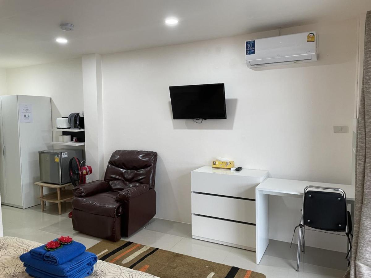 Inn Dulgence Patong Exterior photo